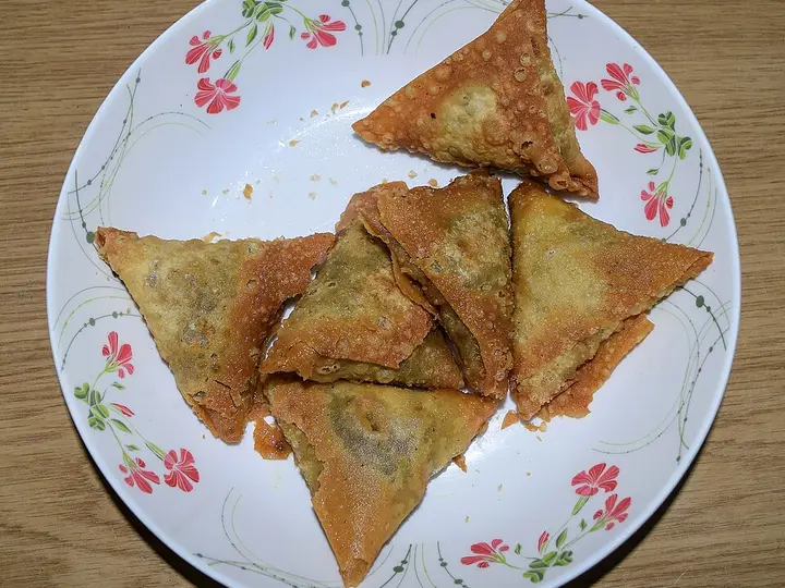 Samosas aux pommes de terre et petits pois